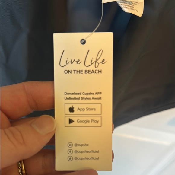 CUPSHE Navy One-Piece Swimsuit - Picture 3 of 7